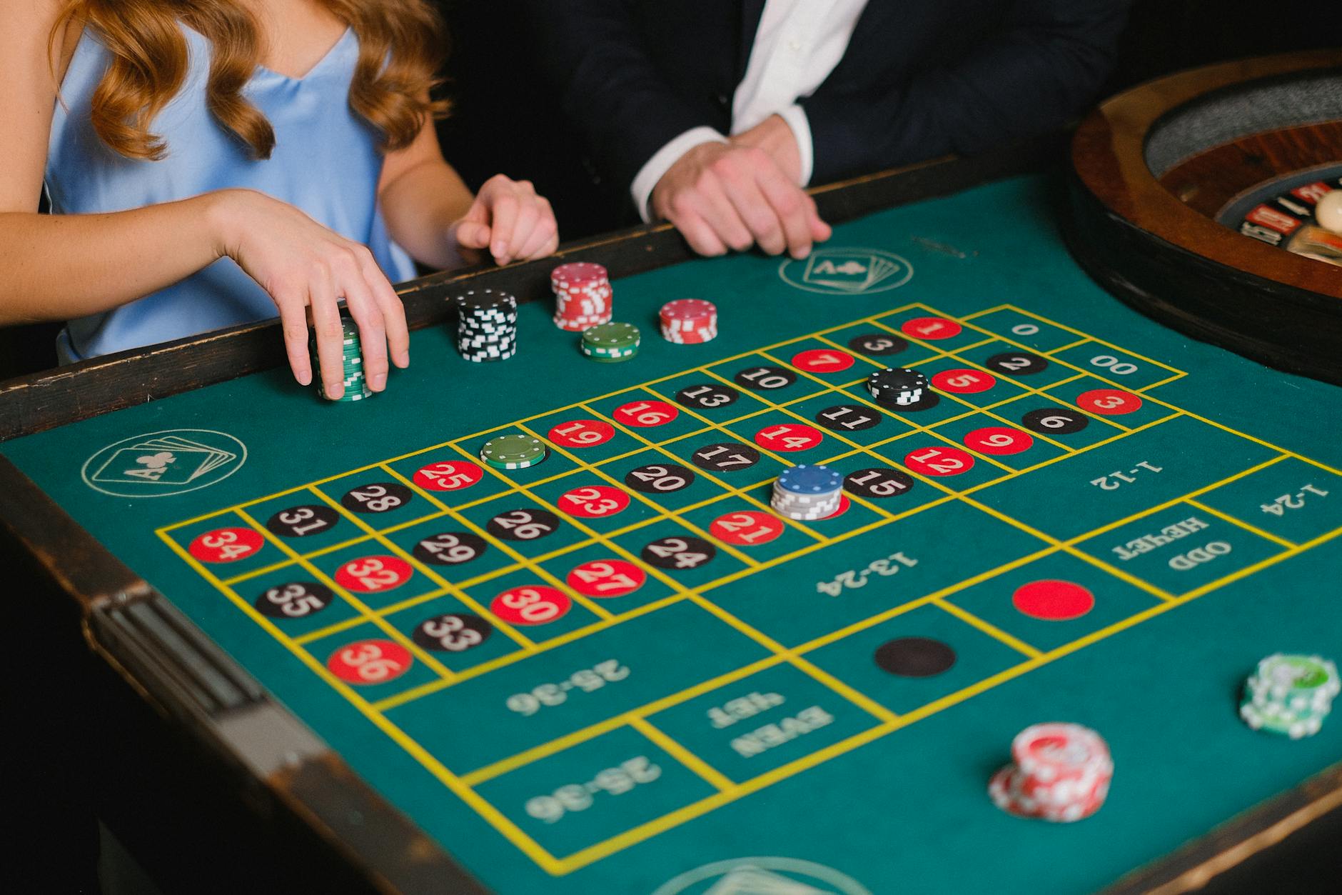 Bố cục bàn roulette châu mỹ với các khu vực đặt cược phổ biến