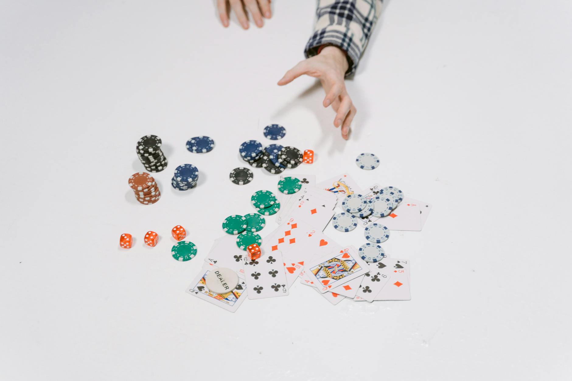 Người chơi giữ tâm lý bình tĩnh khi tham gia tài xỉu