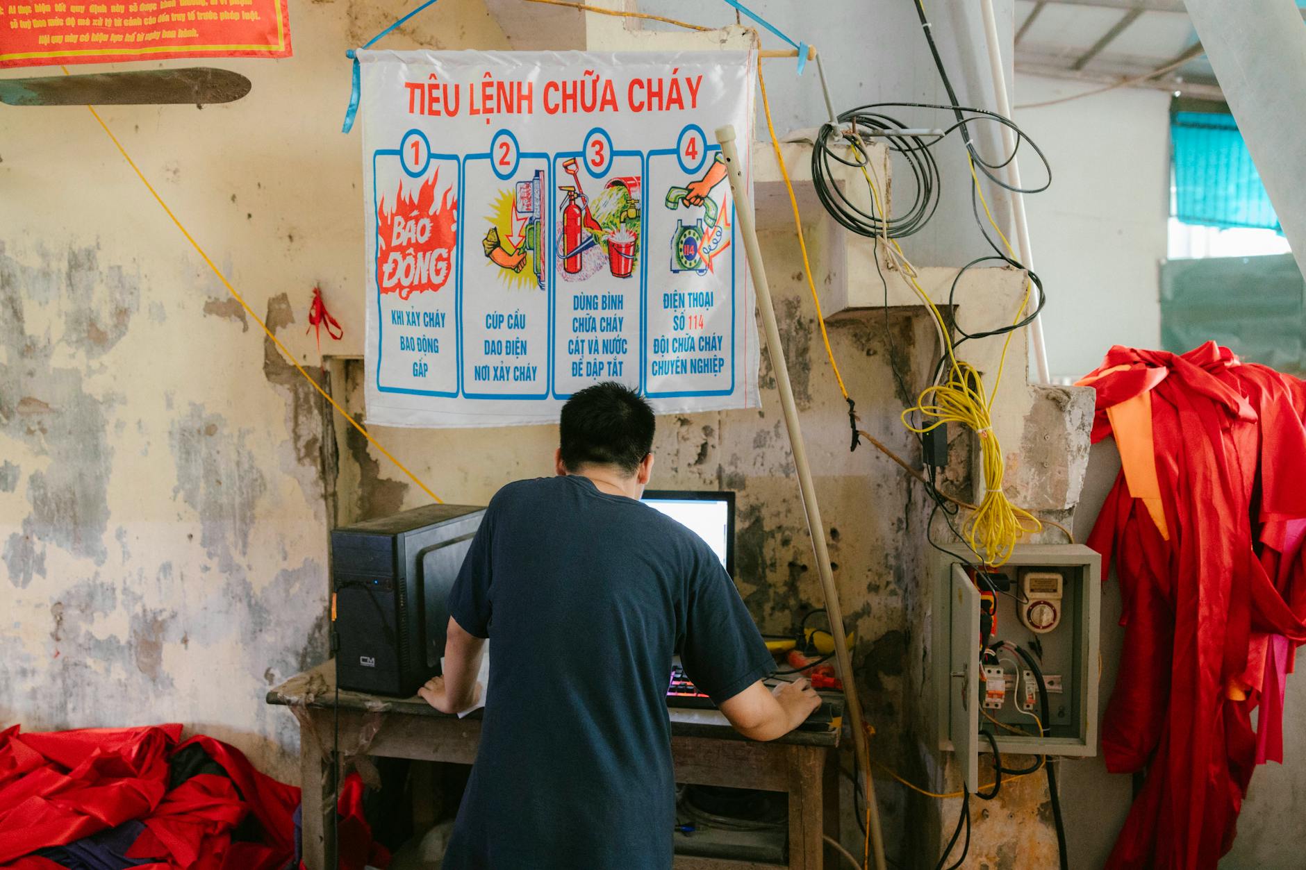 Người chơi theo dõi kết quả Keno trong không gian giải trí tại nhà